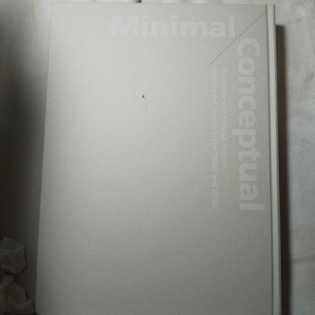 [USED] Minimal Conceptual Kawamura Memorial Museum of Art