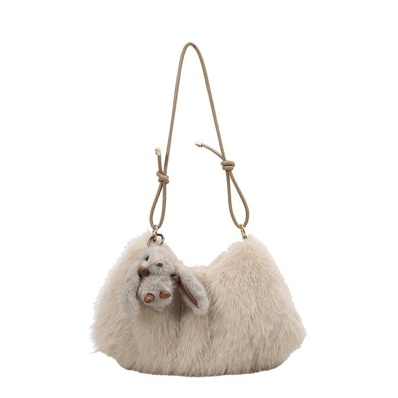 Plush bag women's large capacity 2025 new autumn and winter versatile casual single shoulder underarm bag, fluffy dumpling bag