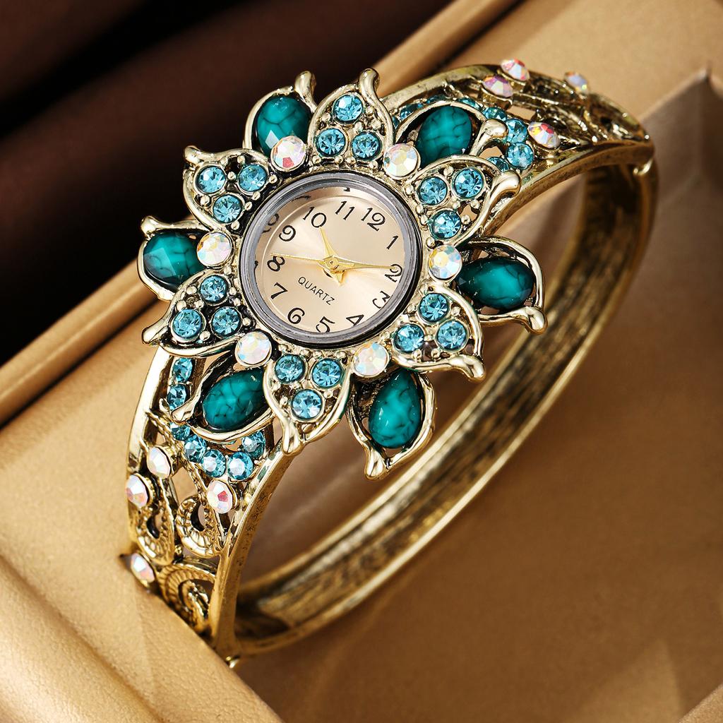 2026 Nouvel Ensemble Diamants Montre Quartz Grande Dentelle