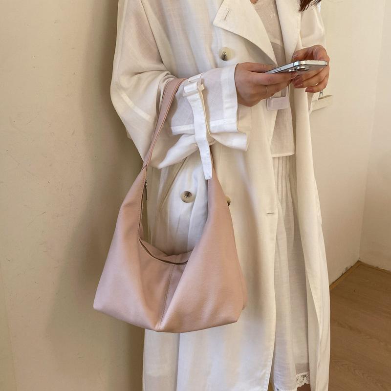 High Quality Soft PU Half Moon Shoulder Crossbody Bag Women Large Capacity Lazy Style Fashion Simple Commute Tote Handbag