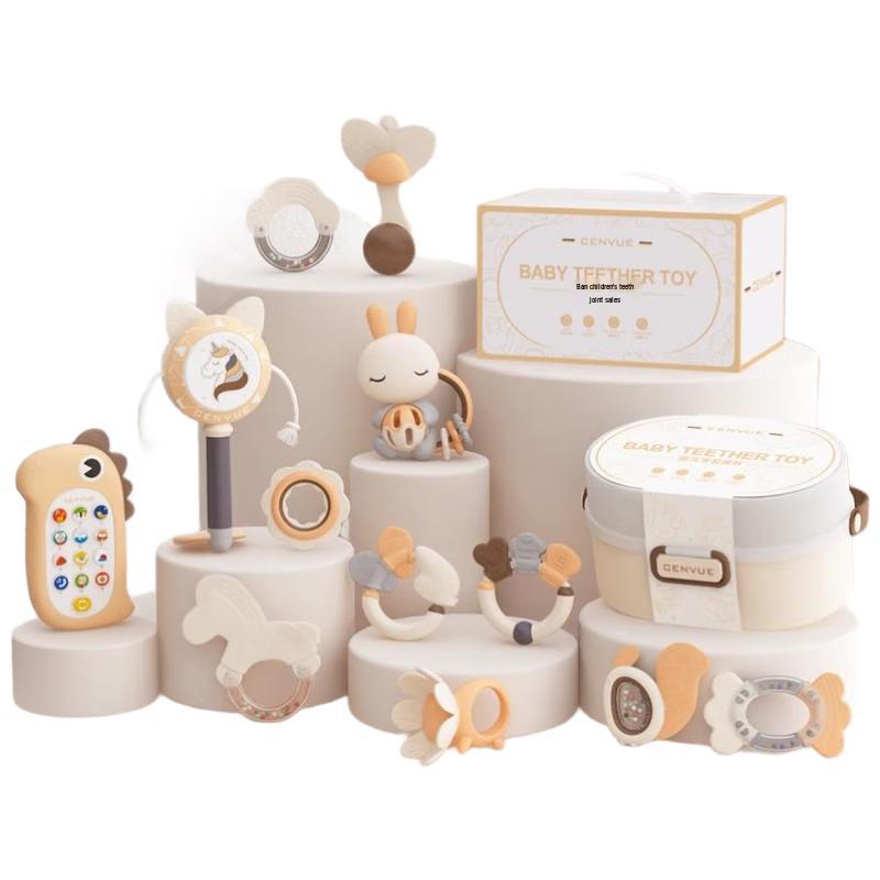 HANDUNYOU Newborn Baby Teether Rattle and Toy Set