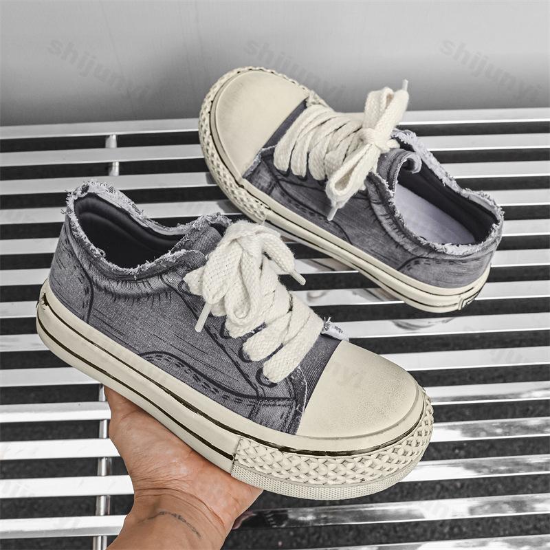 Man Canvas Shoes Autumn 2025 Fashion Blue Graffiti Men's Vulcanize Shoes Comfortable Platform Canvas Sneakers Men Zapatillas