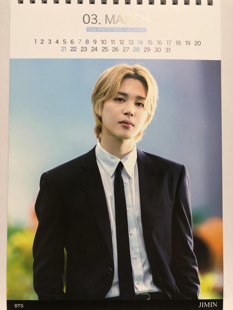 Jimin Merchandise 2026-2027 2-Year Desk Calendar (JIMIN)