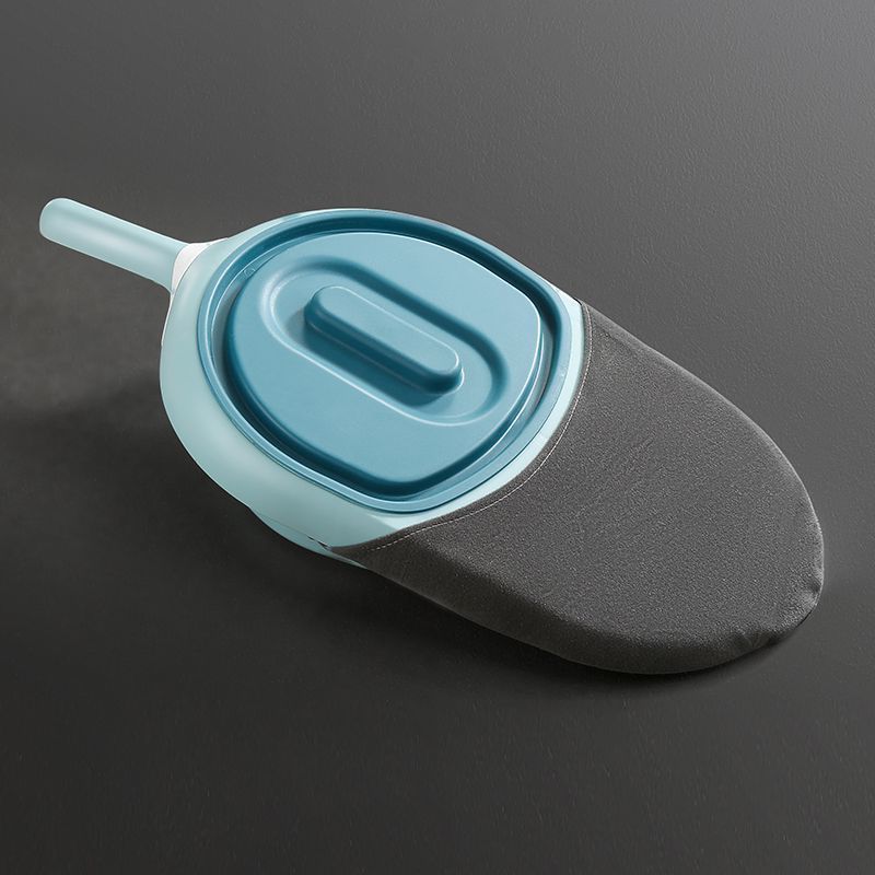 Bedridden elderly paralyzed patients horizontal bedpan with lid attached postpartum women sitting on the bedpan