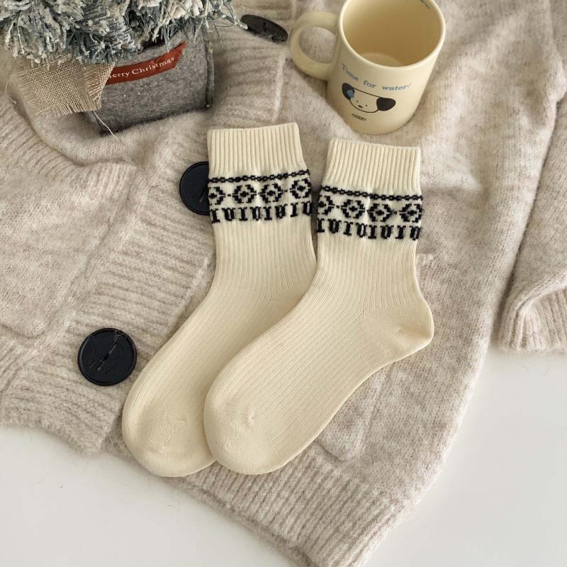 Spring and Autumn Children's Cartoon Felted Dog Girls' Socks Season Cotton Socks College Style Mid-Calf Socks