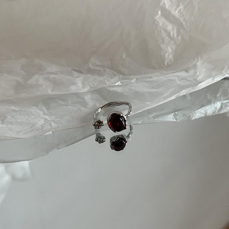 Винтажное серебряное красное овальное кольцо для женщин, модное элегантное роскошное кольцо из натурального камня неправильной формы, женское эстетическое ювелирное изделие Y2K, подарок