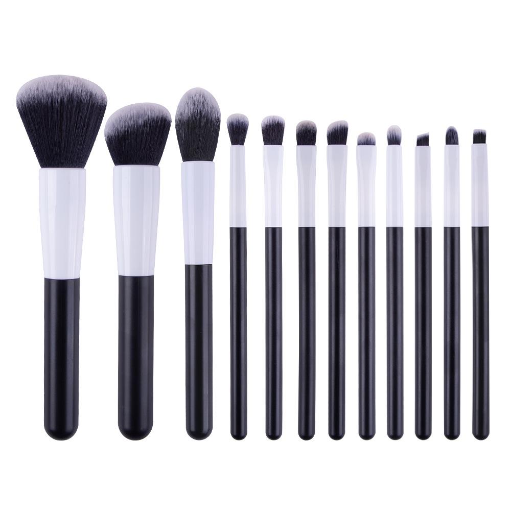 

New Makeup Brushes, Full Set Of Beauty Tools, Plastic Bucket Storage, Black 12 Makeup Brushes Set. 12-piece makeup brush set