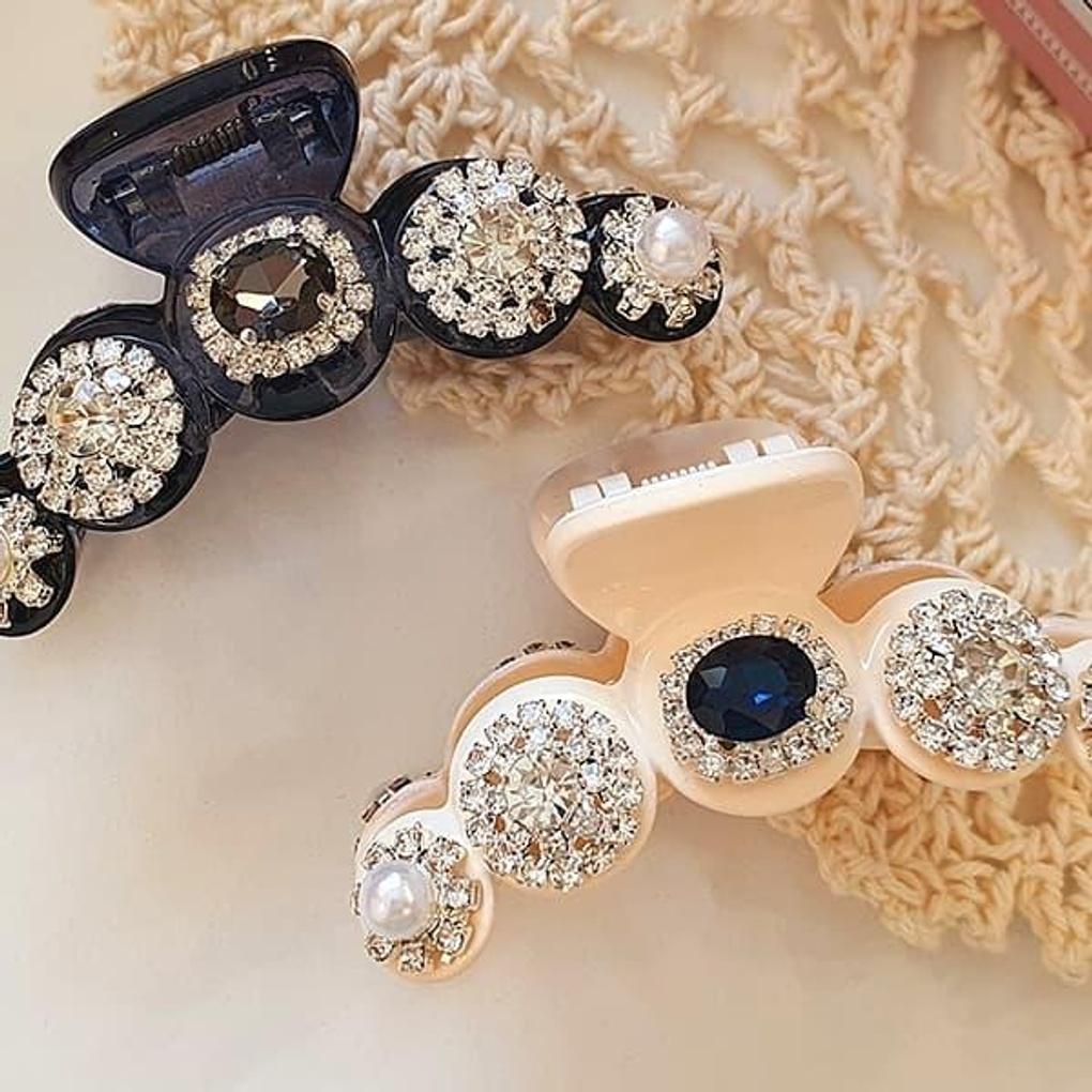 

Women s Colored Cubic Gorgeous Hair Clip (Handmade 5 Colors) white