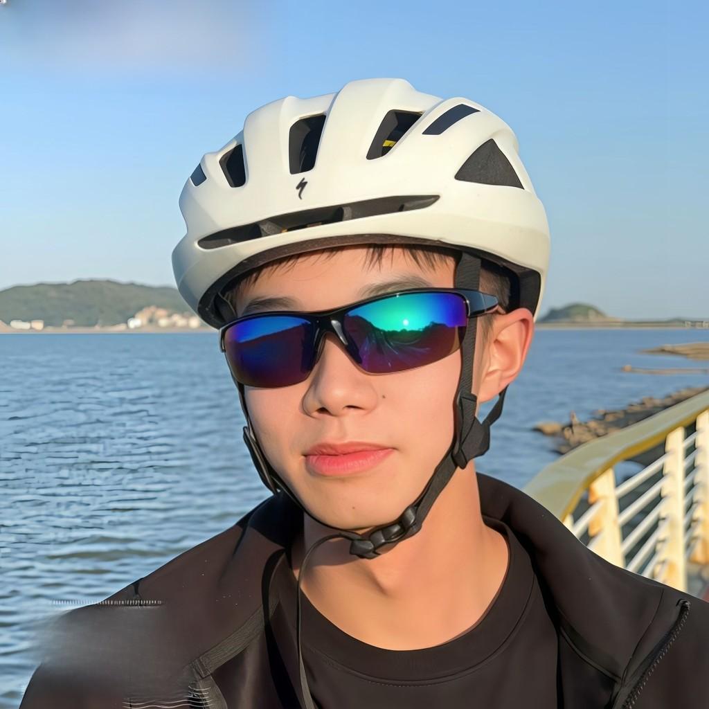Outdoor Sports Sunglasses For Men And Women With Uv400 Protection And Polarized Lens For Cycling And Sun Protection