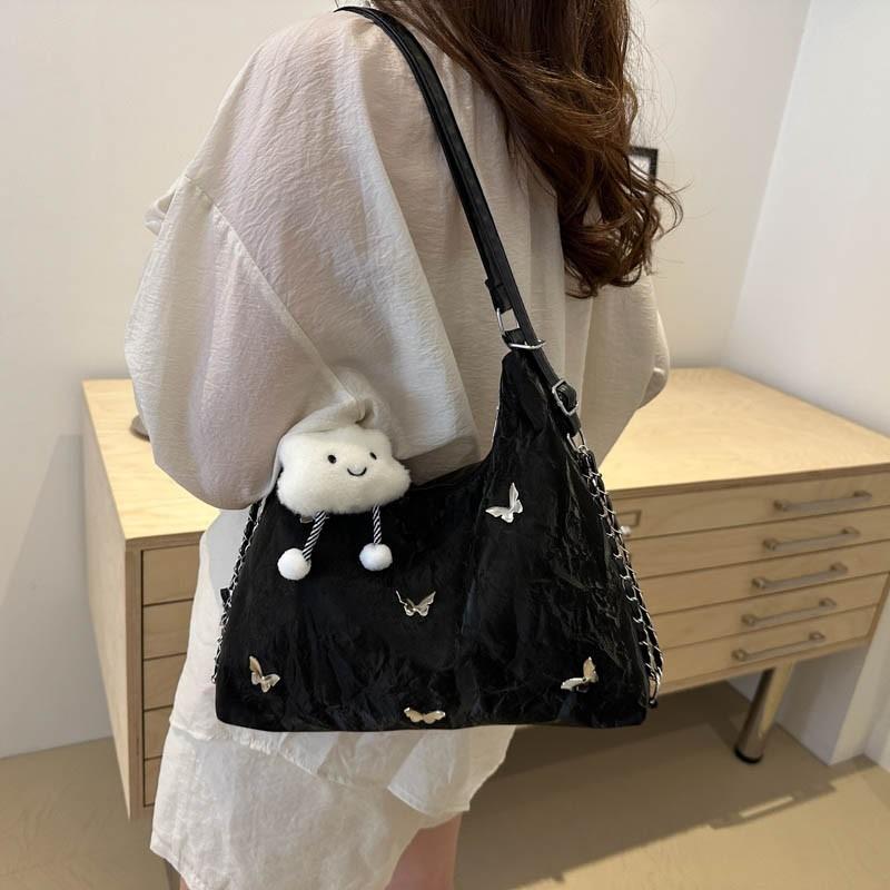 Fashion butterfly decoration personalized shoulder bag women's large-capacity casual versatile messenger bag multi-functional commuter backpack
