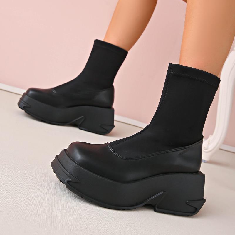 Stretch Boots Women's Round Toe Spliced Sleeve Platform Anti-Slip Wear-Resistant Short Shoe