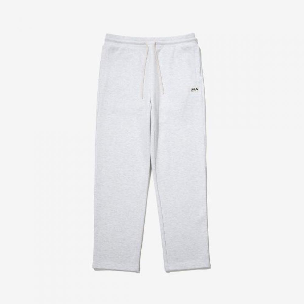 

Fila Essential Straight Fit Pants Model white/95