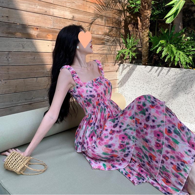 Spring/Summer 2026 Floral Print Elastic Shrinkle Vacation Dress Pink Skirt Suspender Beach Dress