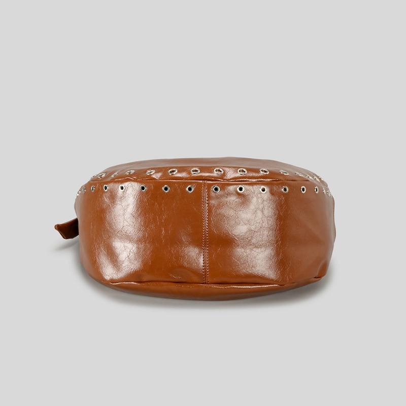 Autumn and Winter Oil Wax Skin Half Moon Bag Rivets Single Shoulder Underarm Bag Women's Simple Dumpling Bag Commuter Handbag