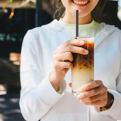 100 Stück Papierstrohhalme 19,7 cm lang Einwegstrohhalme für Smoothies Becher Cocktails Milchshakes Kaffeehaus Esstisch Zuhause