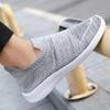 Light Men's Running Sports Shoes Knitted Breathable Mesh Walking Shoes Daily Flats Slip-on Casual Shoes