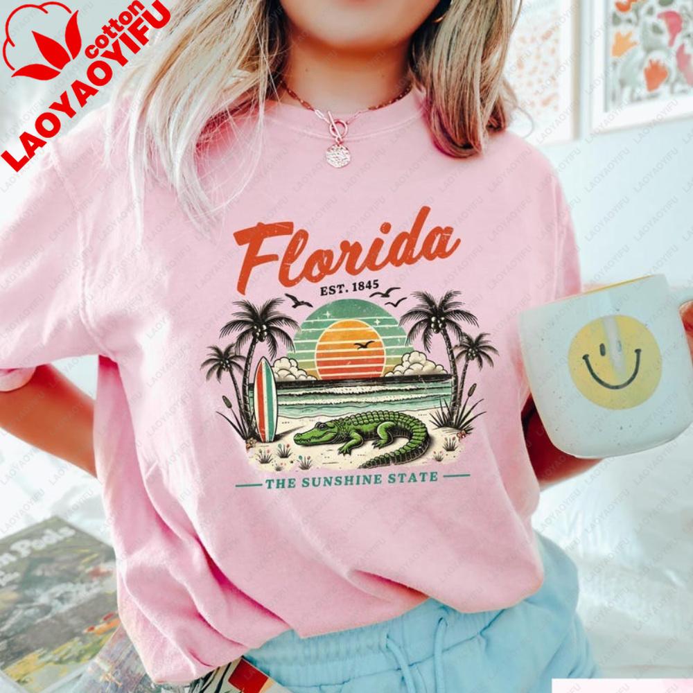 Vintage Florida The Sunshine State TShirt Retro Beach Sunset Alligator Graphic Tee Unisex Fashion Crewneck Cotton Tee Tops S