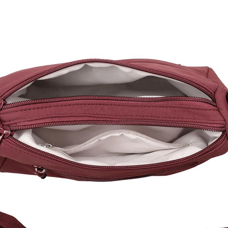 Lightweight Large Capacity Women's Crossbody Bag Lightweight Water-Repellent Nylon Shoulder Bag