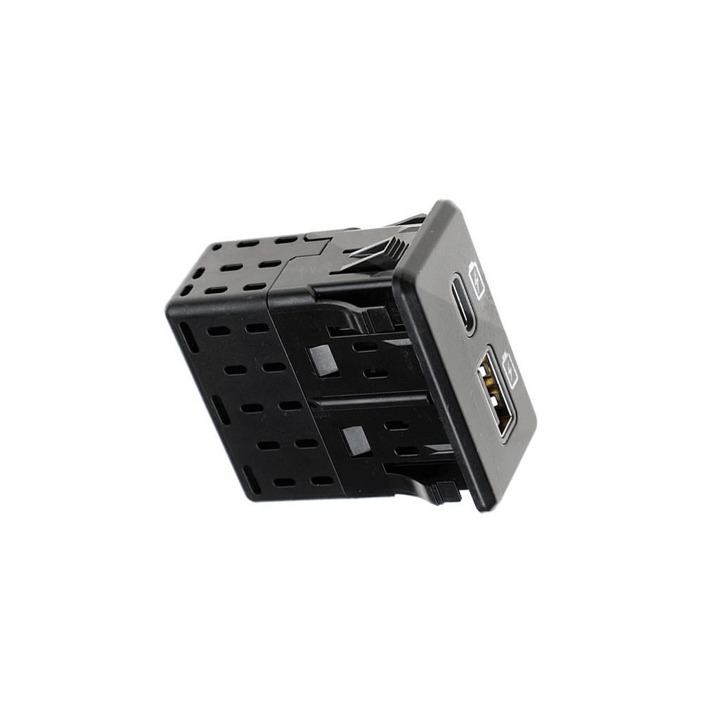 Port de încărcare USB spate T99Q7-6LB0B NOU Pentru Nissan Titan Sentra 2019-2021