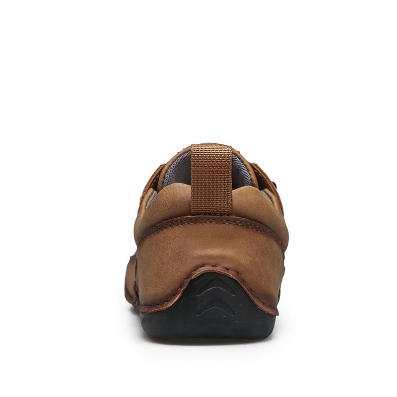Hot Sale Men's Outdoor Leather Casual Shoes Male Breathable Sneakers Slip-On Walking Shoes For Men New Arrival Large Size