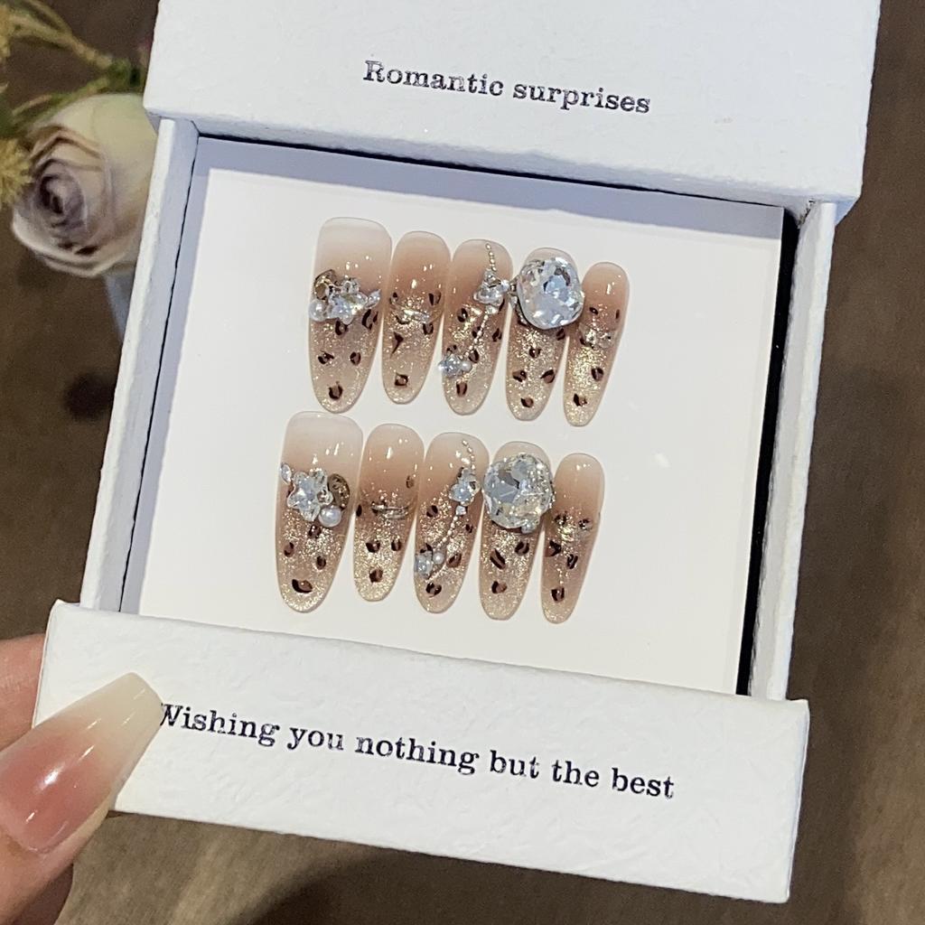 Fall and Winter Maillard Flashing Pearl Cat Eye Gradient Autumn and Winter Leopard Print Removable Nail Patch