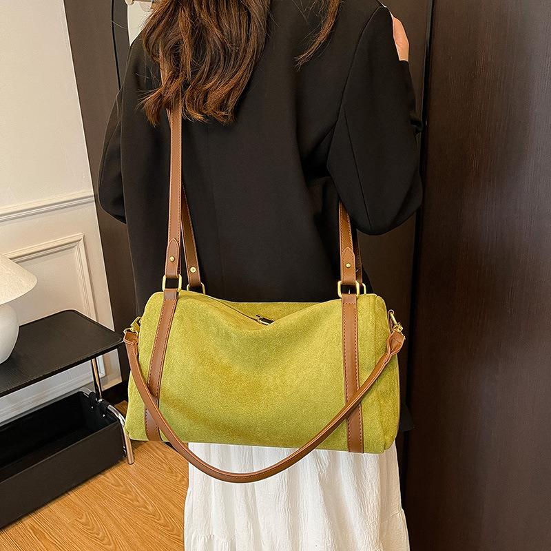 High-value Suede Pillow Bag Women's Large-capacity New Bag Casual Simple Shoulder Messenger Bag