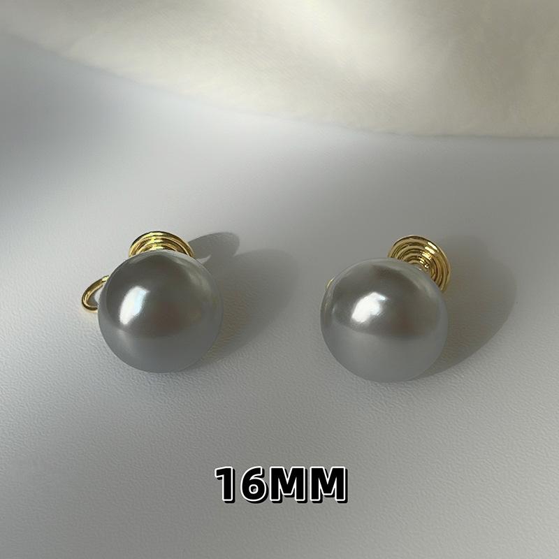 Wine red pearl mosquito coil disc ear clips, no ear piercings, painless earrings, simple and fashionable commuter temperament stud earrings