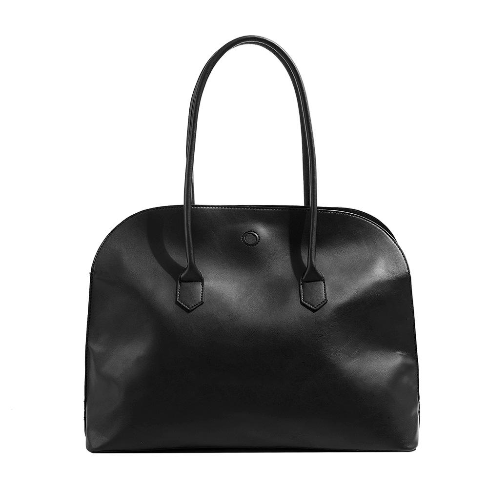 2025 New Commuter Tote High Sense Black Single-Shoulder Bag Large Capacity Fashion Portable Underarm Bag Female Fashion