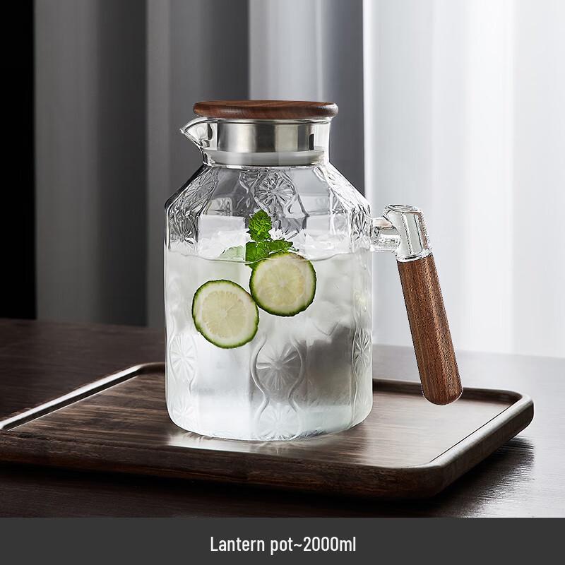 Green Apple Vintage Glass Pitcher with Walnut Handle & Lid, 2000ml