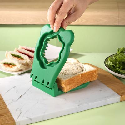 Articoli per la cucina – Preparare sandwich