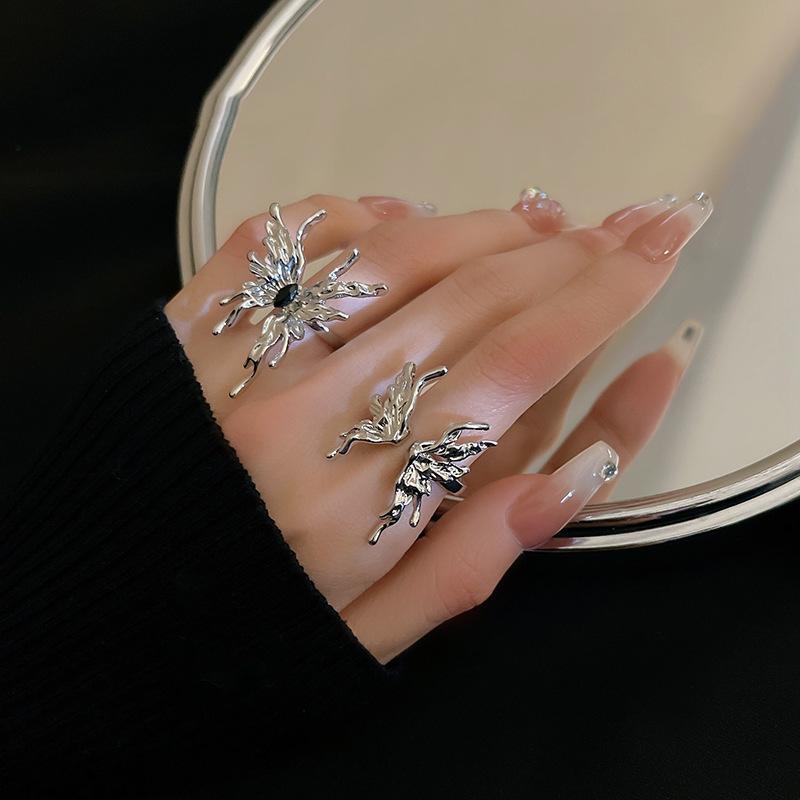 Niche Design Advanced Sense Liquid Sweet Butterfly Ring Female Exaggerated Temperament Open Ring Index Finger Cool Fashion