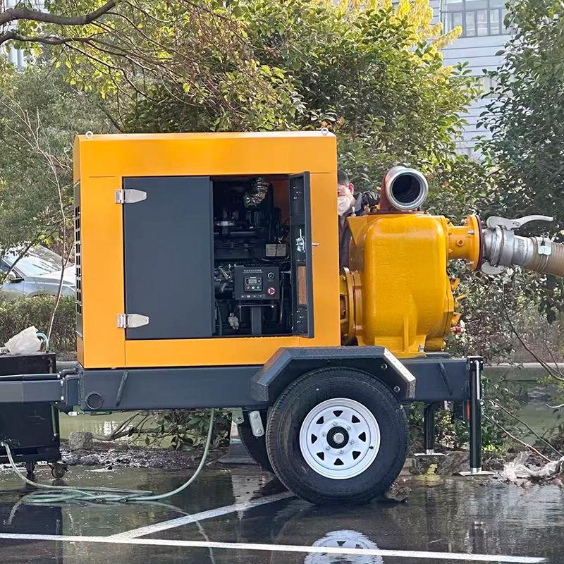 HP4 Yellow Vacuum Self-Priming Drainage Pump Truck for Agricultural Irrigation
