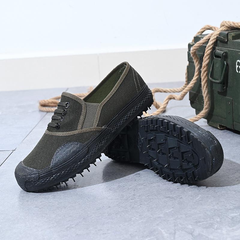 

New Camo Slip-On Work Shoes Non-Slip Rubber Sole Labor Boots for Construction/Farm Durable Safety Shoes Anti-Slip Heavy-Duty 36