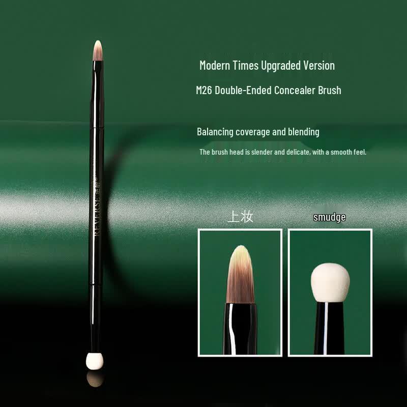 REVERSE Phantom M26 Double-Ended Concealer Brush