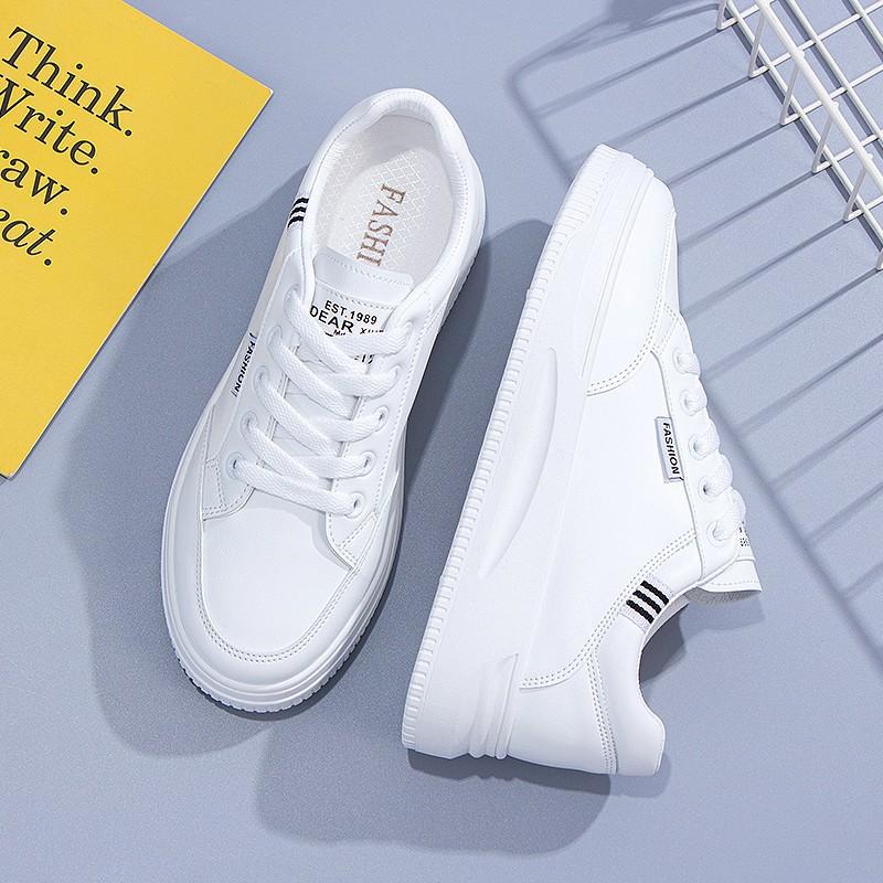 Little White Shoes Women's Autumn and Winter New Student Versatile Thick-soled Niche White Shoes Casual Soft Baseplate Shoes