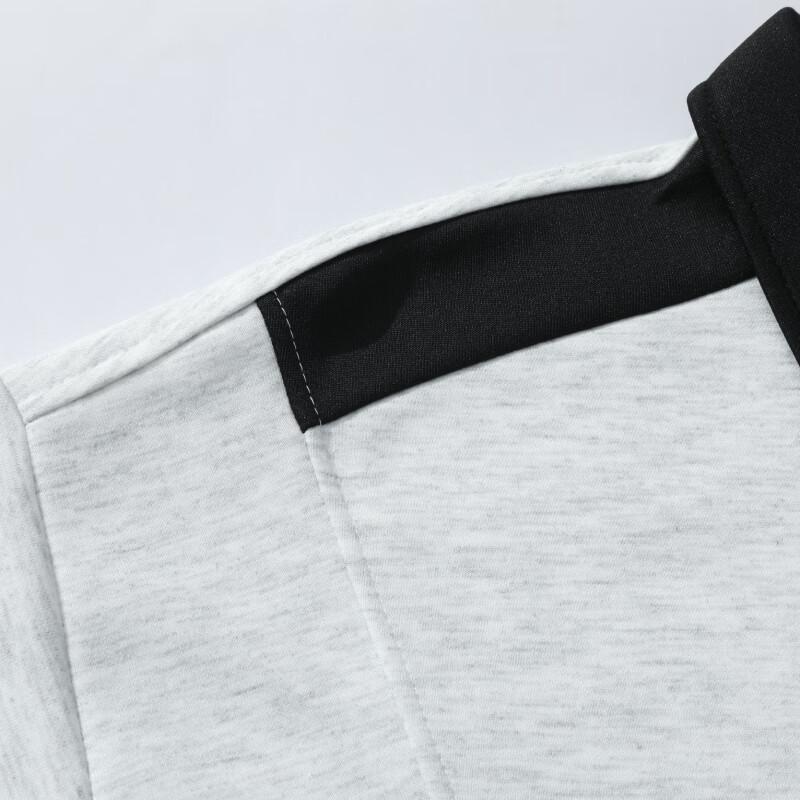 Herr sommar set med isilke pikétröja och shorts