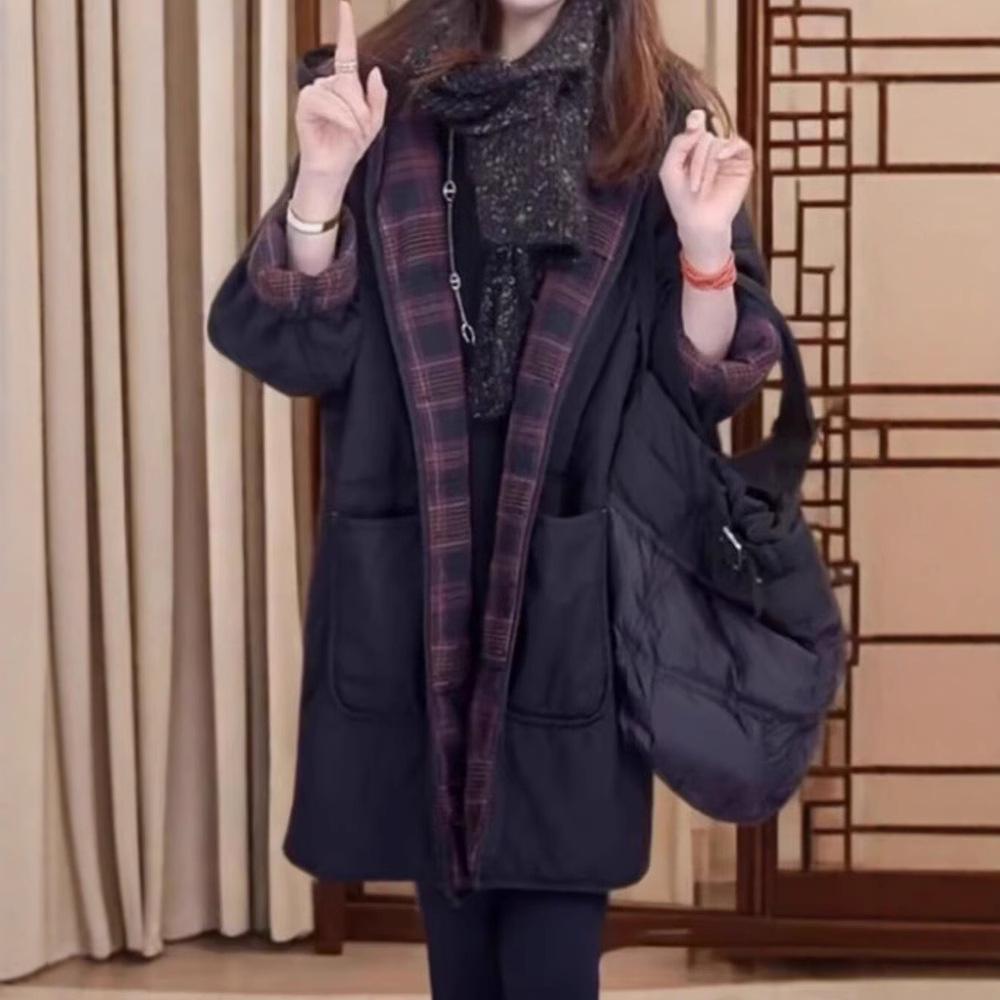 Stylish Women's 2024 Winter Hooded Quilted Cotton Coat – Mid-Length, Thickened, Warm, and Loose-Fitting.