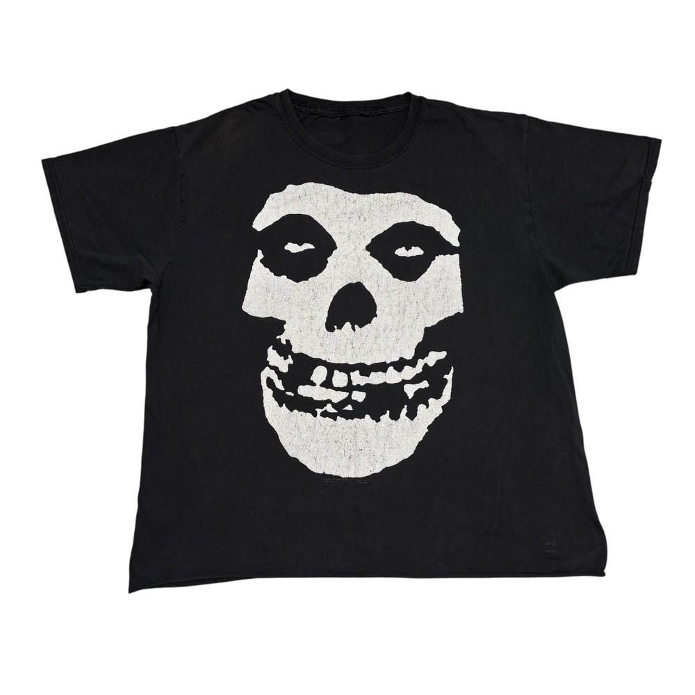 

Vintage Misfits Shirt Black Cropped Tour Concert Punk Rock Band Tee Glenn Danzig Unisex T-Shirt XL