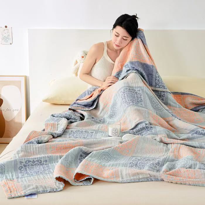 Class A Cotton Three-layer Gauze Throw Blanket Machine Washable Summer Air Conditioning Cool Quilt Office Nap Cover Blanket Soft Towel Quilt