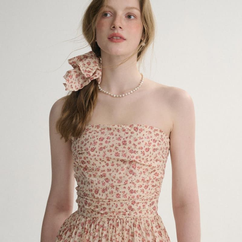 

С тех пор резинка для волос «Роза» Free