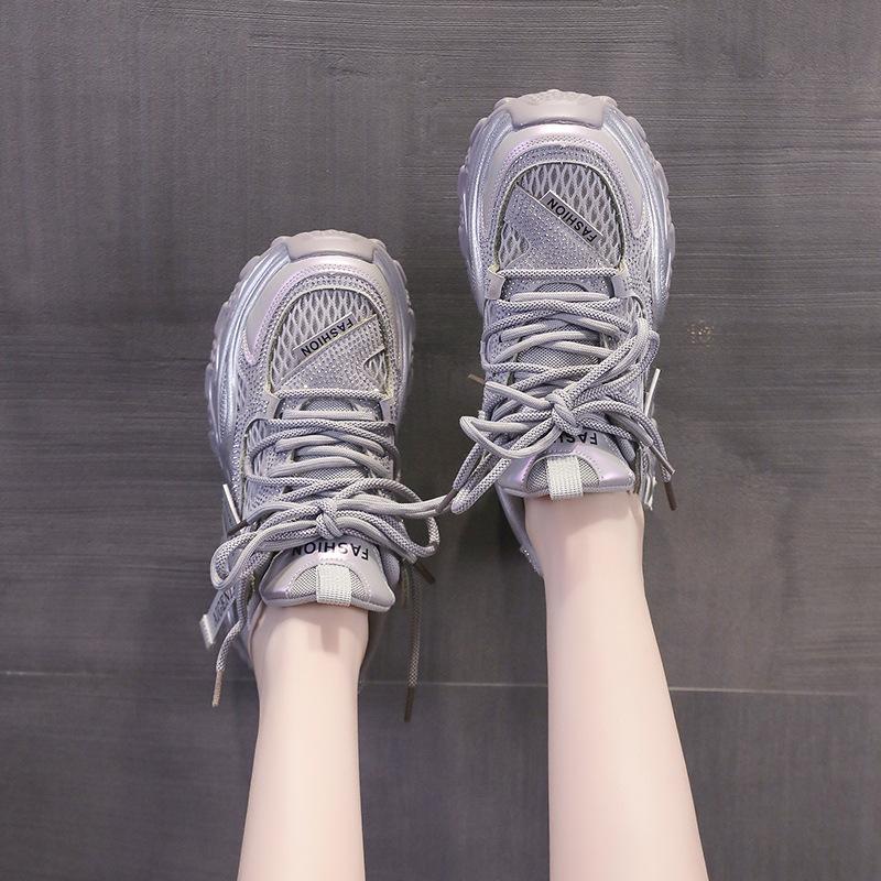 2025 Summer New Mesh Breathable Casual Shoes Korean Version of Thin Air Cushion Bottom Light Sports Running Dad Shoes Girl