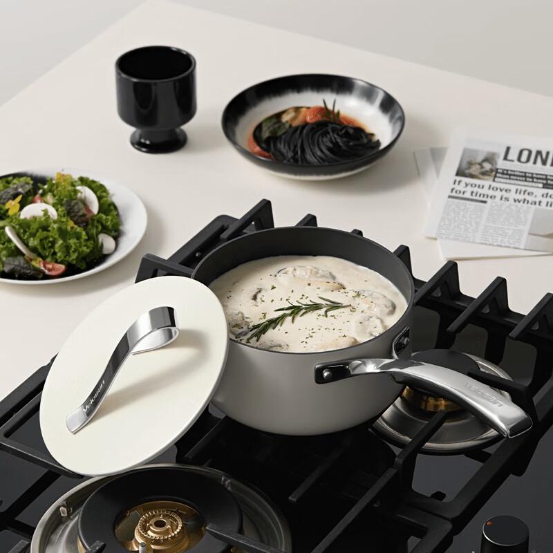 

Wenlunshan Freedom Ribbon Series 18cm Non-Stick Milk Pot