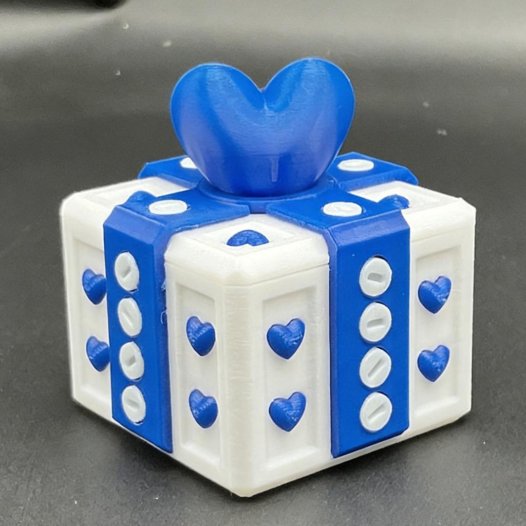 Valentine's Day Gift: A 3D-printed Annoying Gift Box