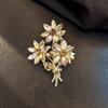 High-End Crystal Flower Brooch Niche High-End Fashion Brooch Exquisite Pin Women'S Clothing Suit Accessories
