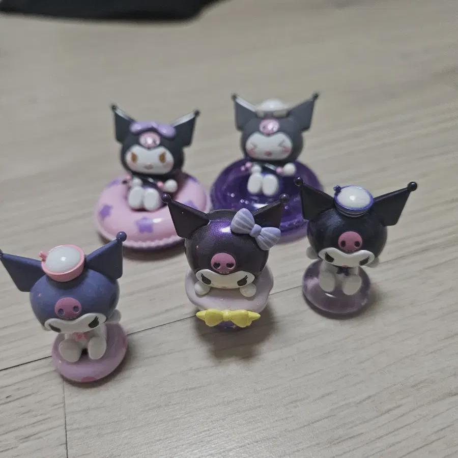 

Sanrio Kuromi Figure