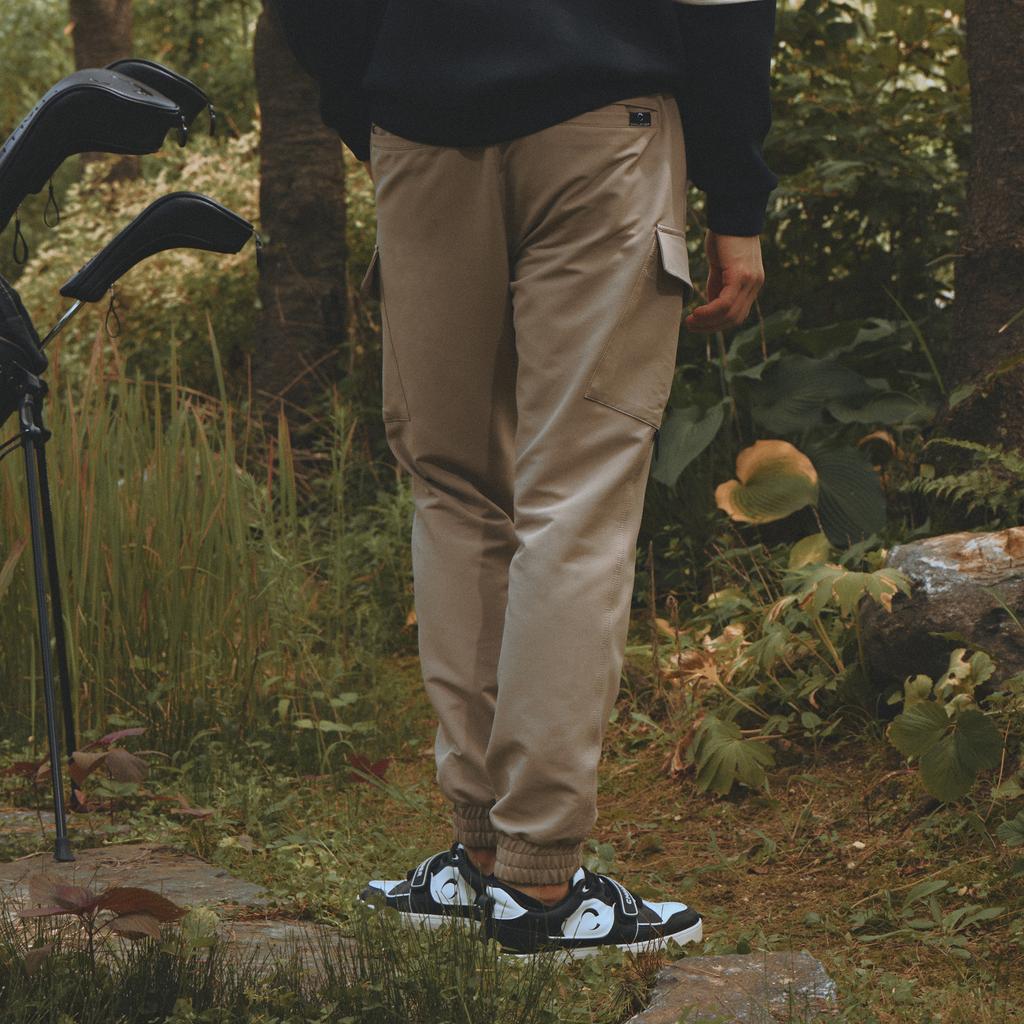 CHALLENGER Men'S Poly Stretch Lightly Fleece-Lined Cargo Jogger Pants Light Beige