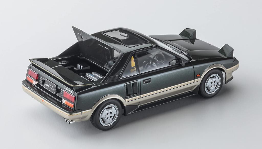 Hasegawa Toyota MR2 Early Model Plastic Model Kit HC51 1/24 (AW11) G-Limited (Moonroof)