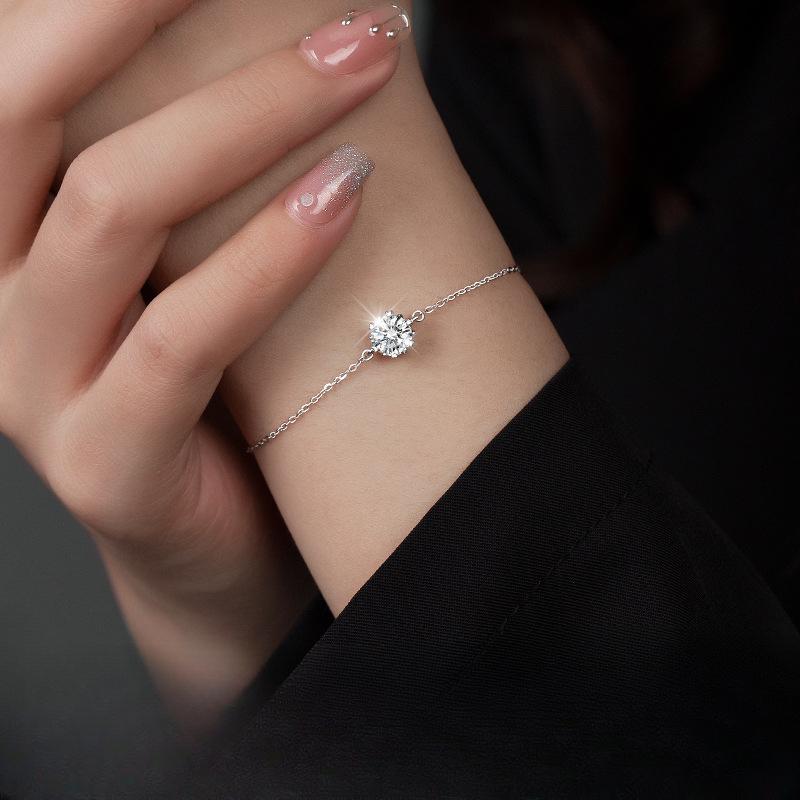 S925 Silver Classic Seiko Moissanite Six-claw Bracelet Niche Design Light Luxury Single Diamond Hand Jewelry Trend