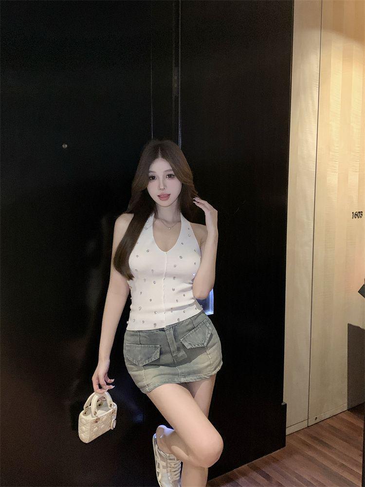 Exquisites Damen-Halter-Crop-Top: Sommer 2024 Slim V-Ausschnitt Schick, Süß & Würzig