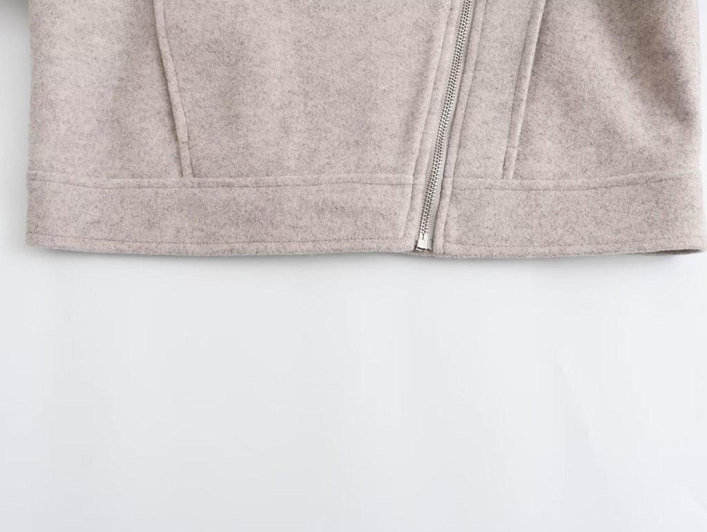 Spring 2024 Women's Minimalist Oatmeal Motorcycle Jacket